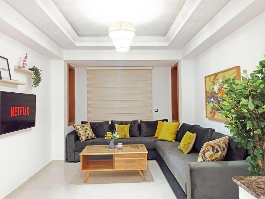 Апартаменты Hamza Boho Oasis Эс-Сувейра Экстерьер фото