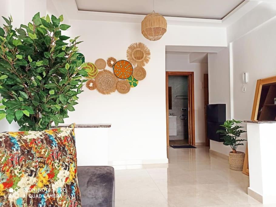 Апартаменты Hamza Boho Oasis Эс-Сувейра Экстерьер фото